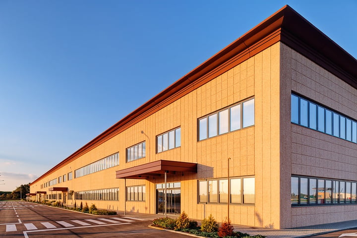 How does the NJ TREC program eliminate owner concern for tenant vacancy risk?